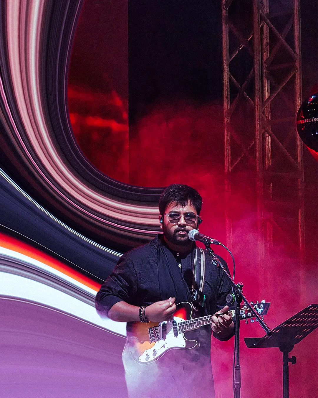 In the Red — Live photography